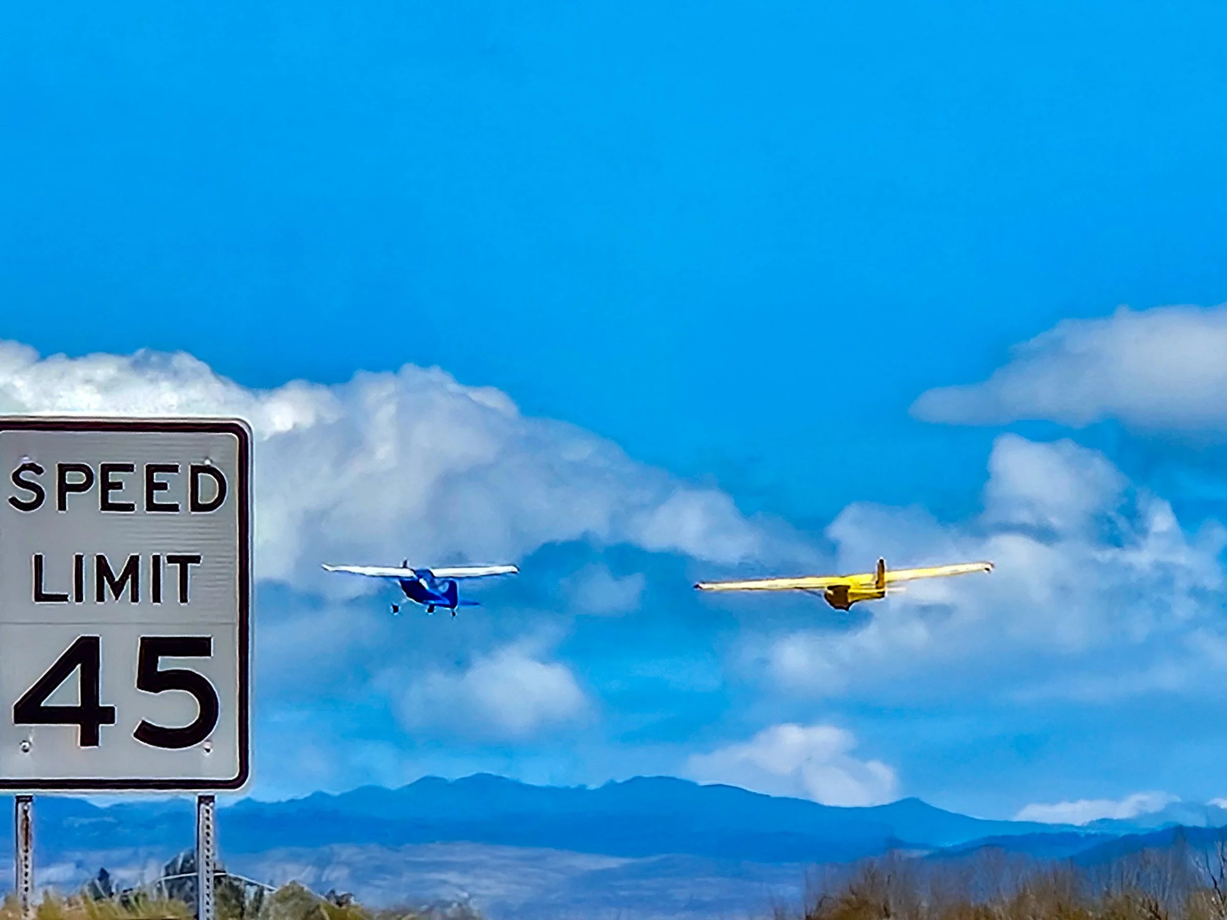 Schweizer SGS 2-33 on tow in Hawaii
