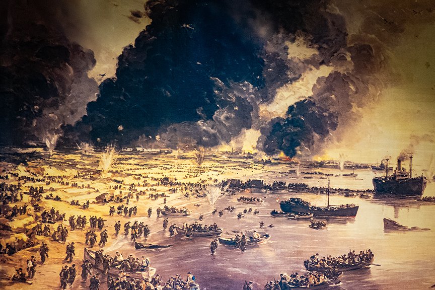 Painting at the Dunkirk Museum depicting the evacuation
