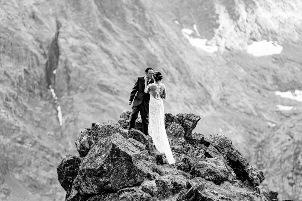 6-Estes Park's Black Canyon Inn wedding photographer.jpg