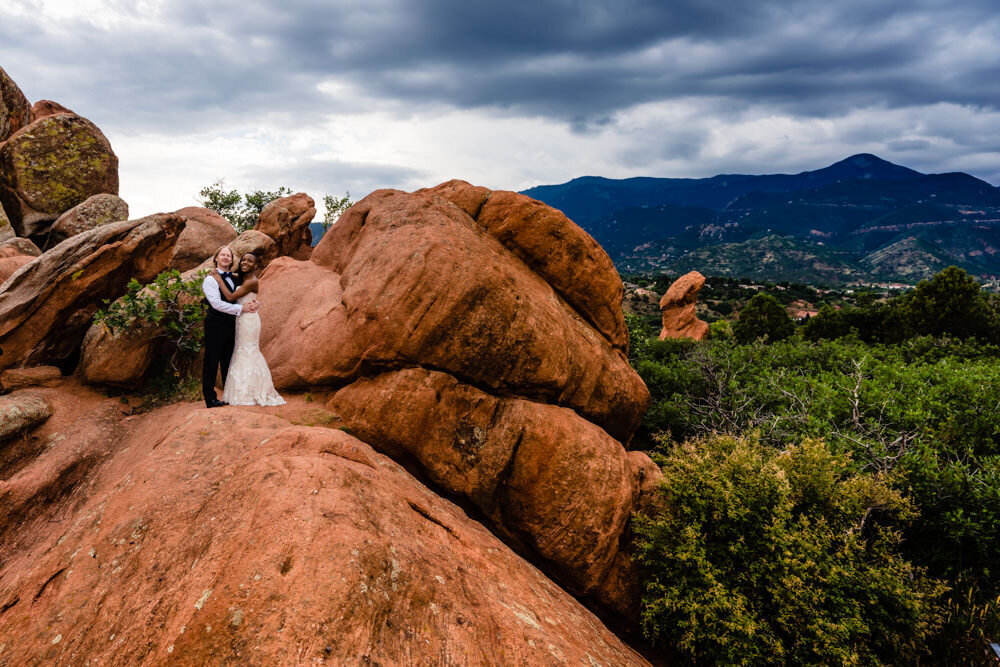  The Pinery at the Hill wedding by Colorado Spring photographer JMGant Photography 