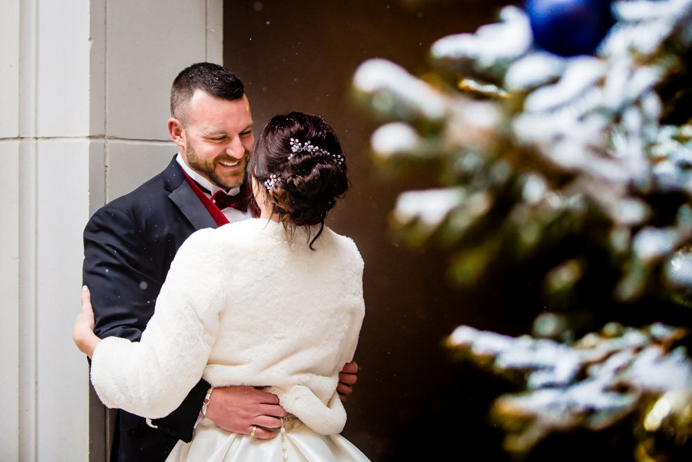  The Arrabelle at Vail Square wedding by Vail Colorado wedding photographer | JMGant Photography 