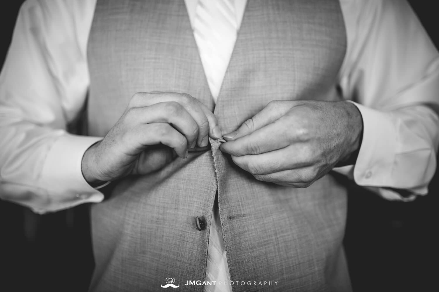  Platte River Fort Wedding | Groom getting ready | Greeley Colorado wedding photographer | © JMGant Photography | http://www.jmgantphotography.com/ 