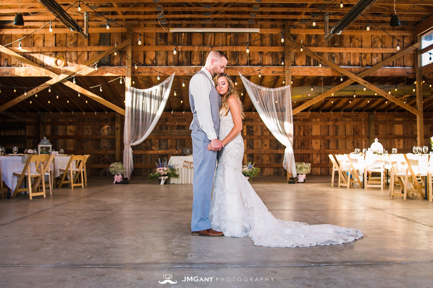  Platte River Fort Wedding | Bride and groom newlywed photos | Greeley Colorado wedding photographer | © JMGant Photography | http://www.jmgantphotography.com/ 