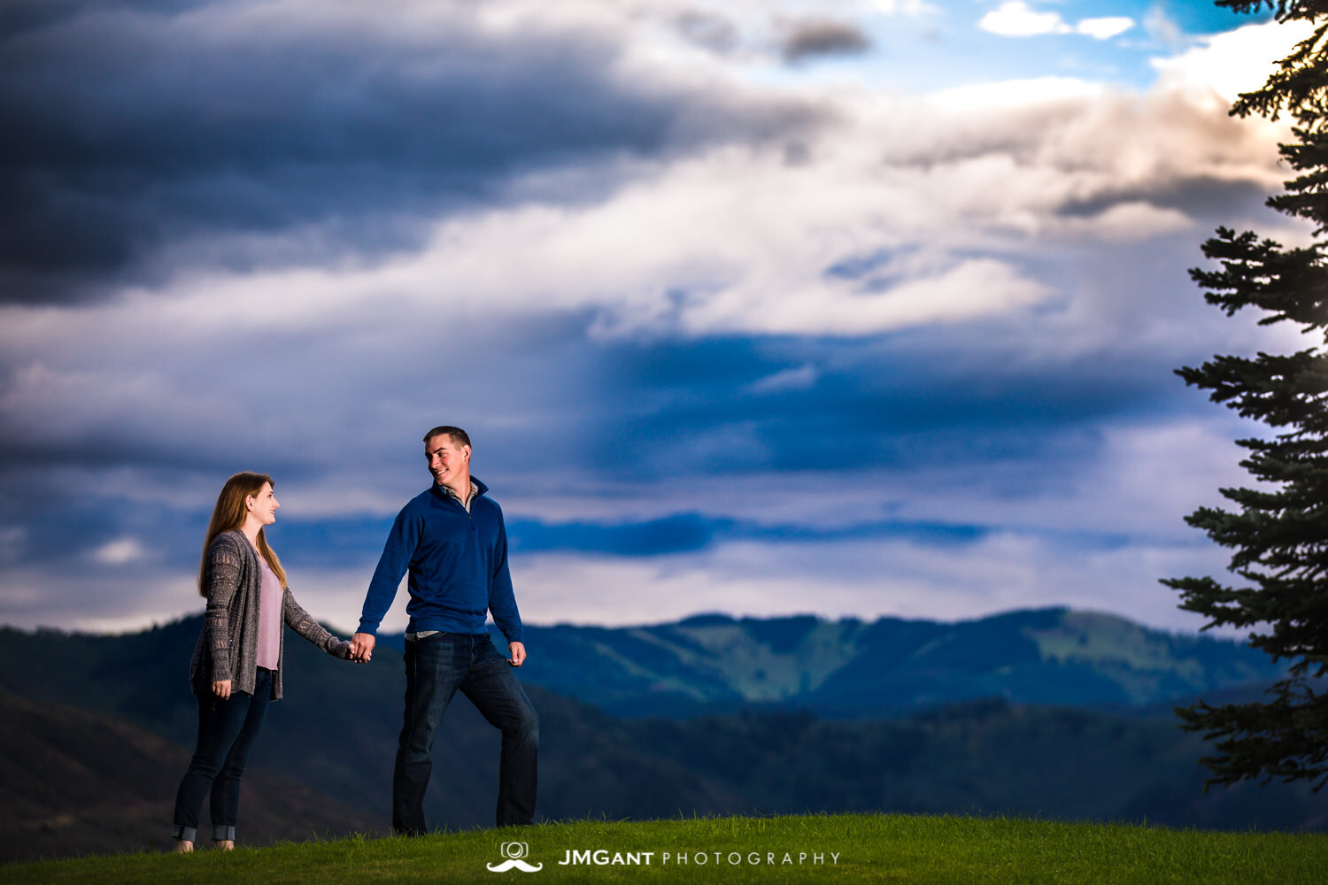  Early morning summer engagement photo shoot in Beaver Creek Colorado. 