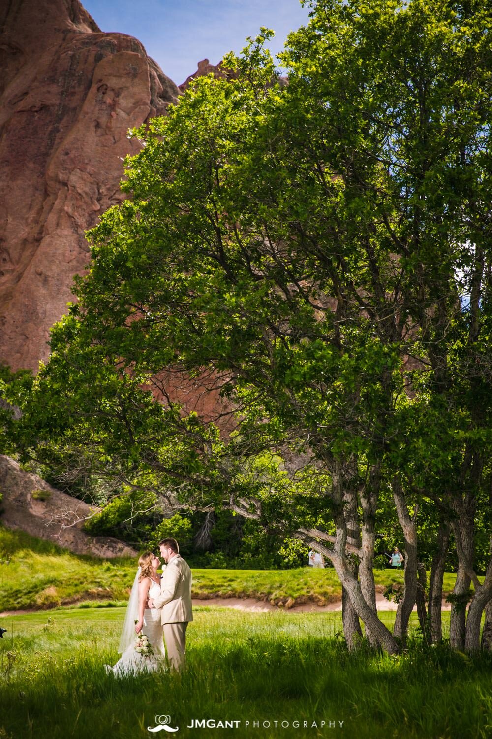  Arrowhead Golf Club summer wedding. 