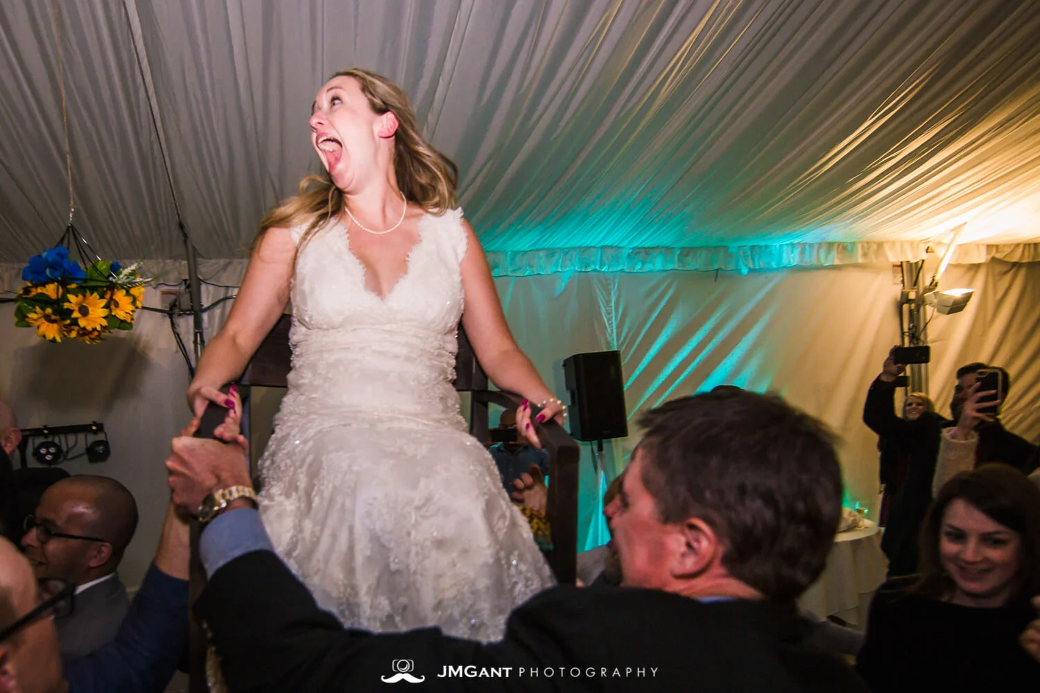 Fun Jewish wedding at Arrowhead Golf Club