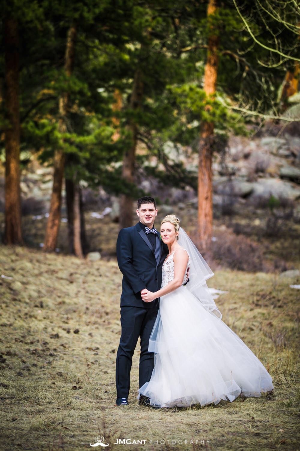  Stunning elegant wedding at the Della Terra Mountain Chateau in Estes Park Colorado. Photographed by Jared M. Gant of JMGant Photography. 