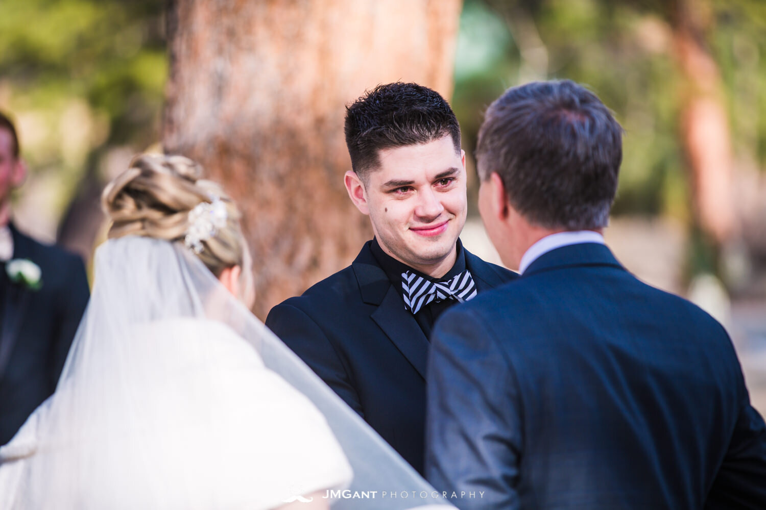  Stunning elegant wedding at the Della Terra Mountain Chateau in Estes Park Colorado. Photographed by Jared M. Gant of JMGant Photography. 