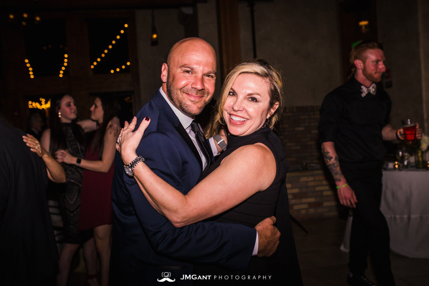  Stunning elegant wedding at the Della Terra Mountain Chateau in Estes Park Colorado. Photographed by Jared M. Gant of JMGant Photography. 