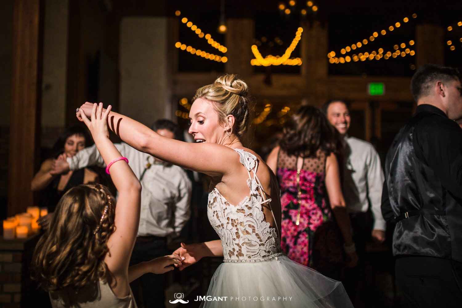  Stunning elegant wedding at the Della Terra Mountain Chateau in Estes Park Colorado. Photographed by Jared M. Gant of JMGant Photography. 