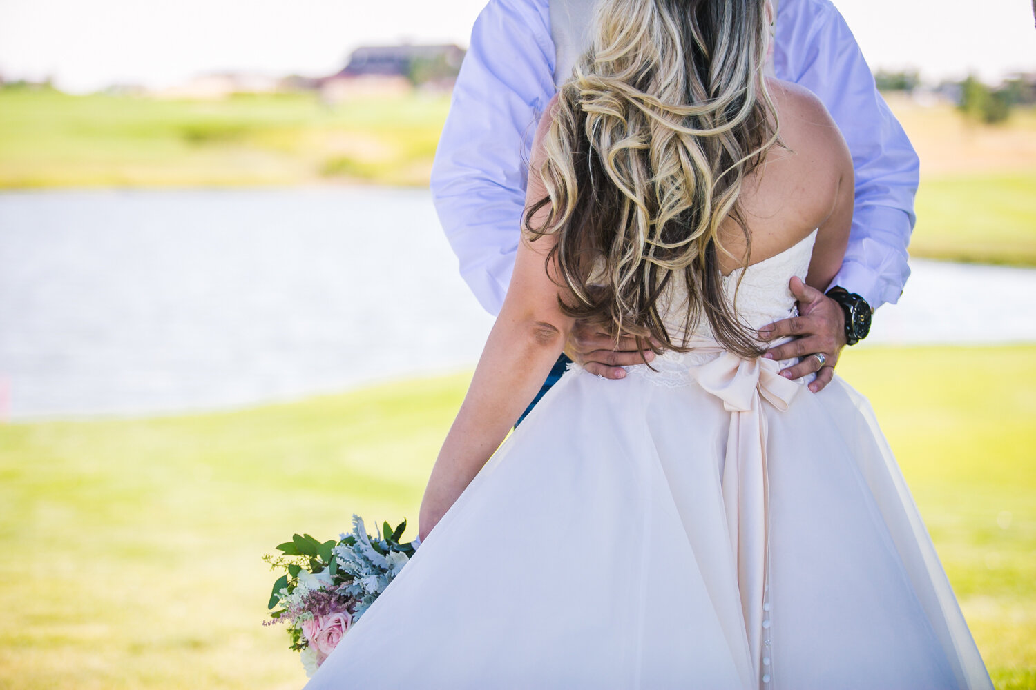  Wedding picture at the Big Red Barn at Highland Meadows Golf Course.&nbsp;Phototgraphed by Jared M. Gant of JMGant Photography.&nbsp; 