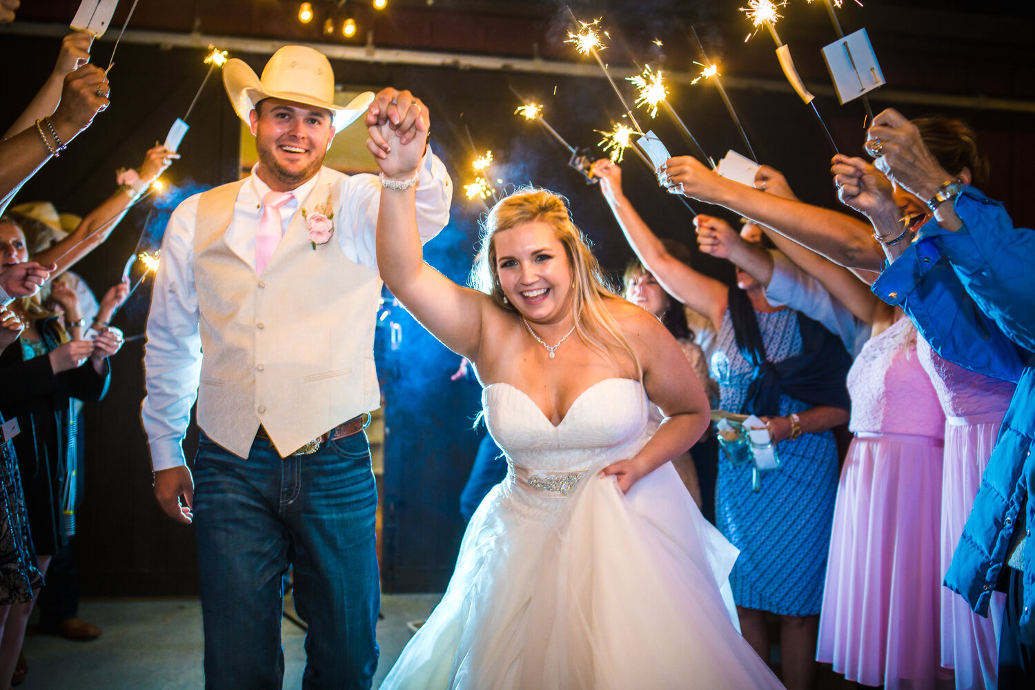  Wedding picture at the Big Red Barn at Highland Meadows Golf Course.&nbsp;Phototgraphed by Jared M. Gant of JMGant Photography.&nbsp; 