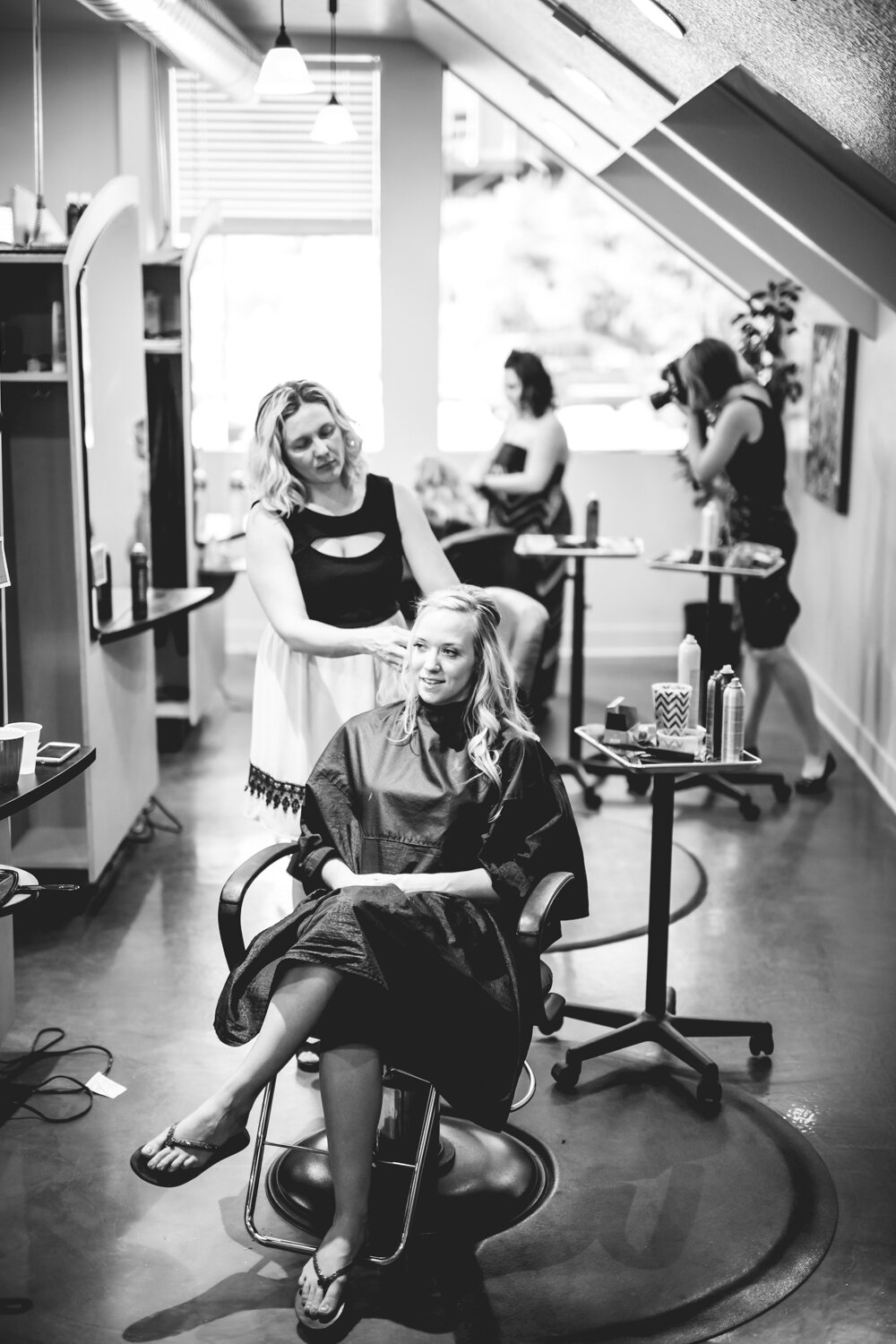  Bride getting ready for her Evergreen Colorado Wedding. Photographed by JMGant Photography. 