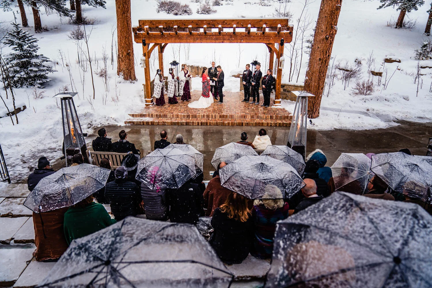  Della Terra winter wedding by Estes Park photographer, JMGant Photography 
