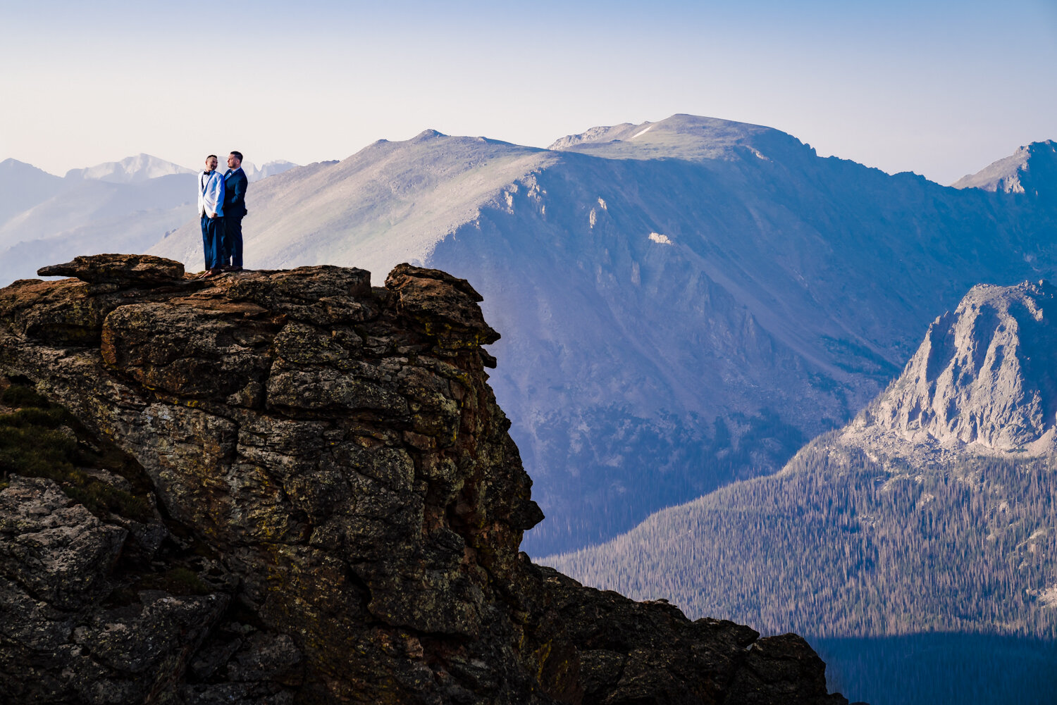 Sunrise wedding first look in Rocky Mountain National Park by Estes Park photographer, JMGant Photography-19.jpg