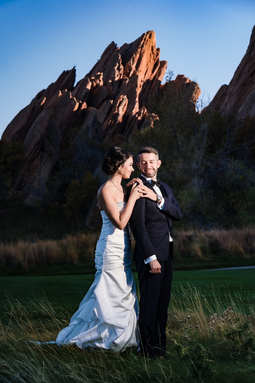  Arrowhead Golf Course wedding by Littleton photographer, JMGant Photography. 