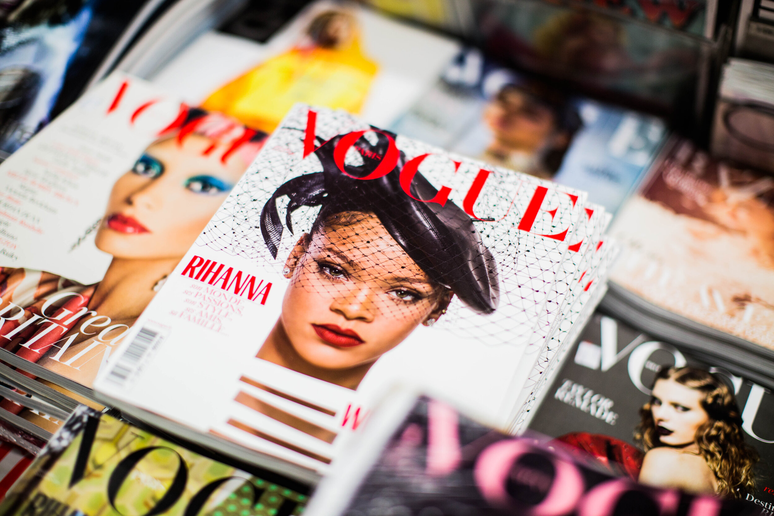 Vogue: From Magazine To Mobile