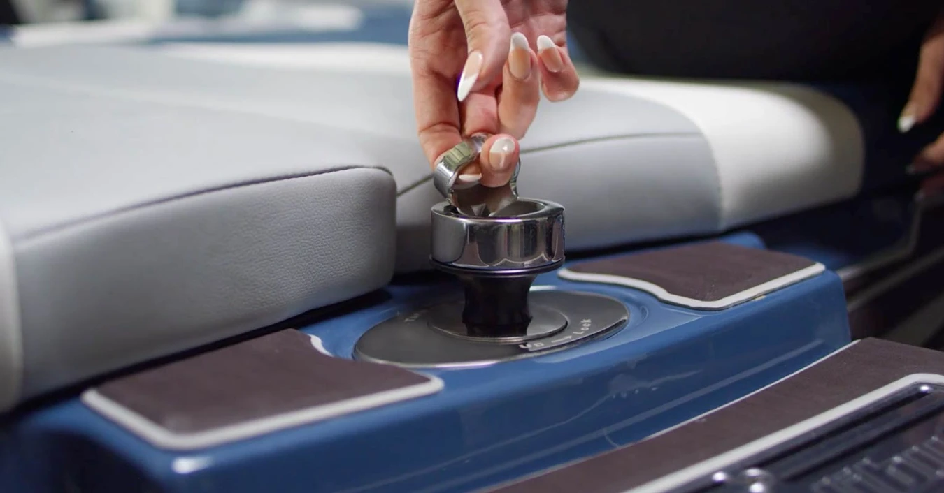 Innovation_Slider_21LX_Pylon-min-135.png