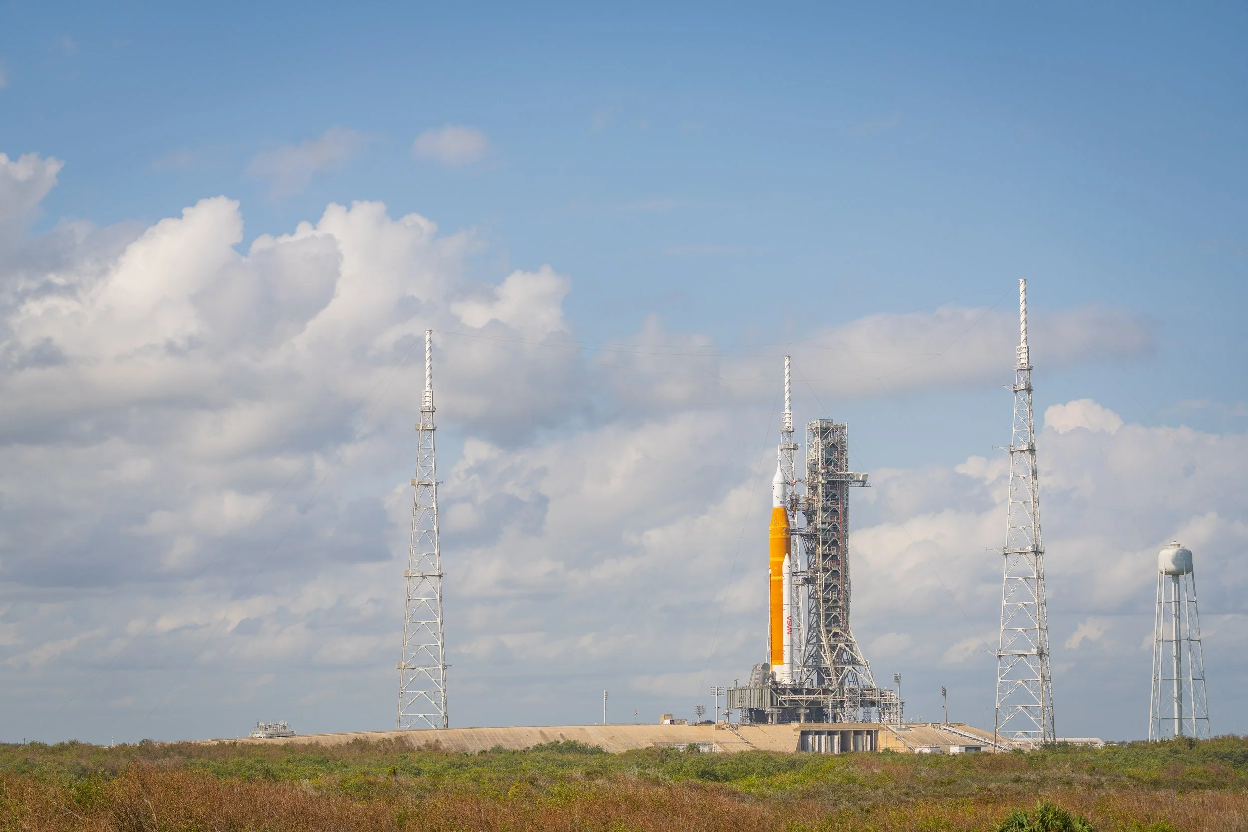 R4_09385_20mb.JPG