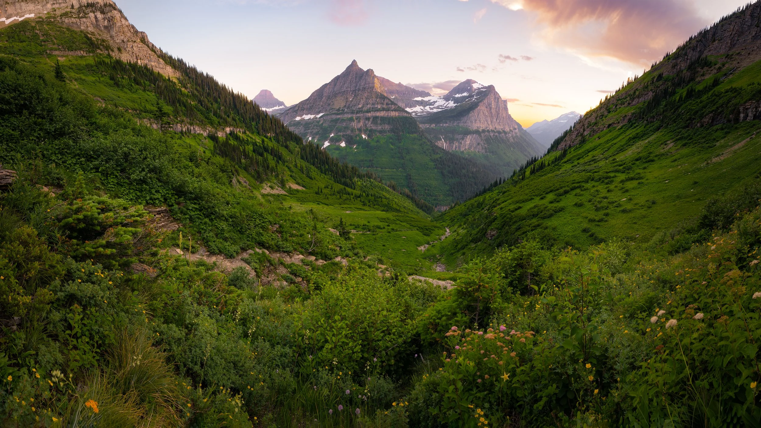 Bird Woman Falls - Pano - 15MB - v2.jpg