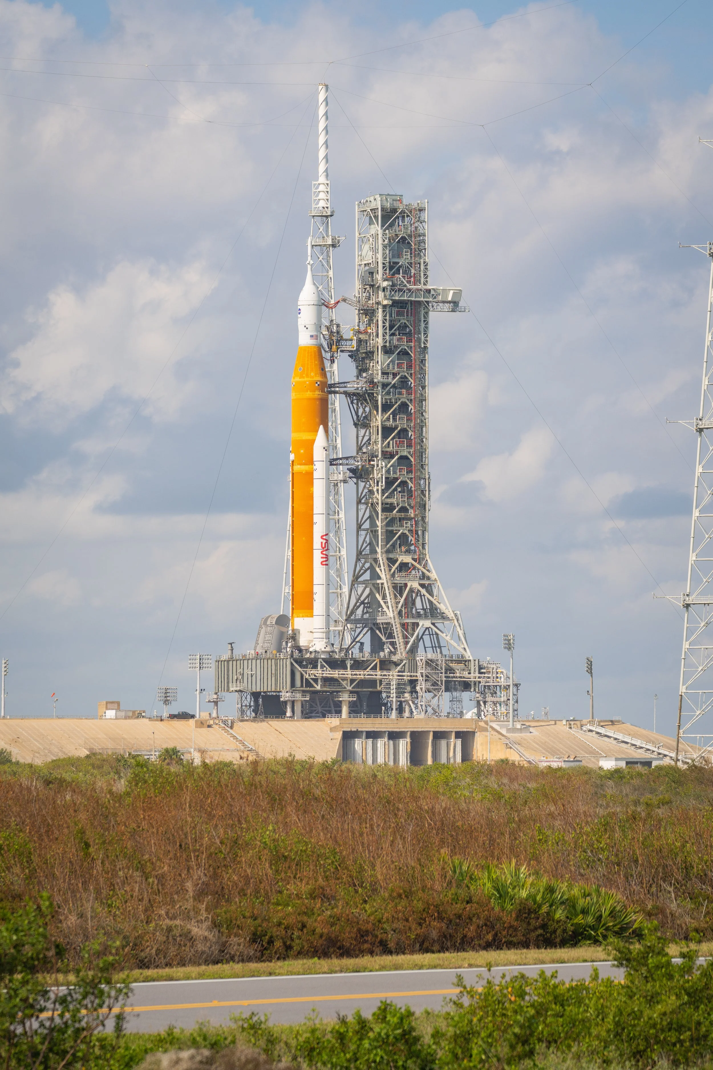 R4_09352_20mb.JPG