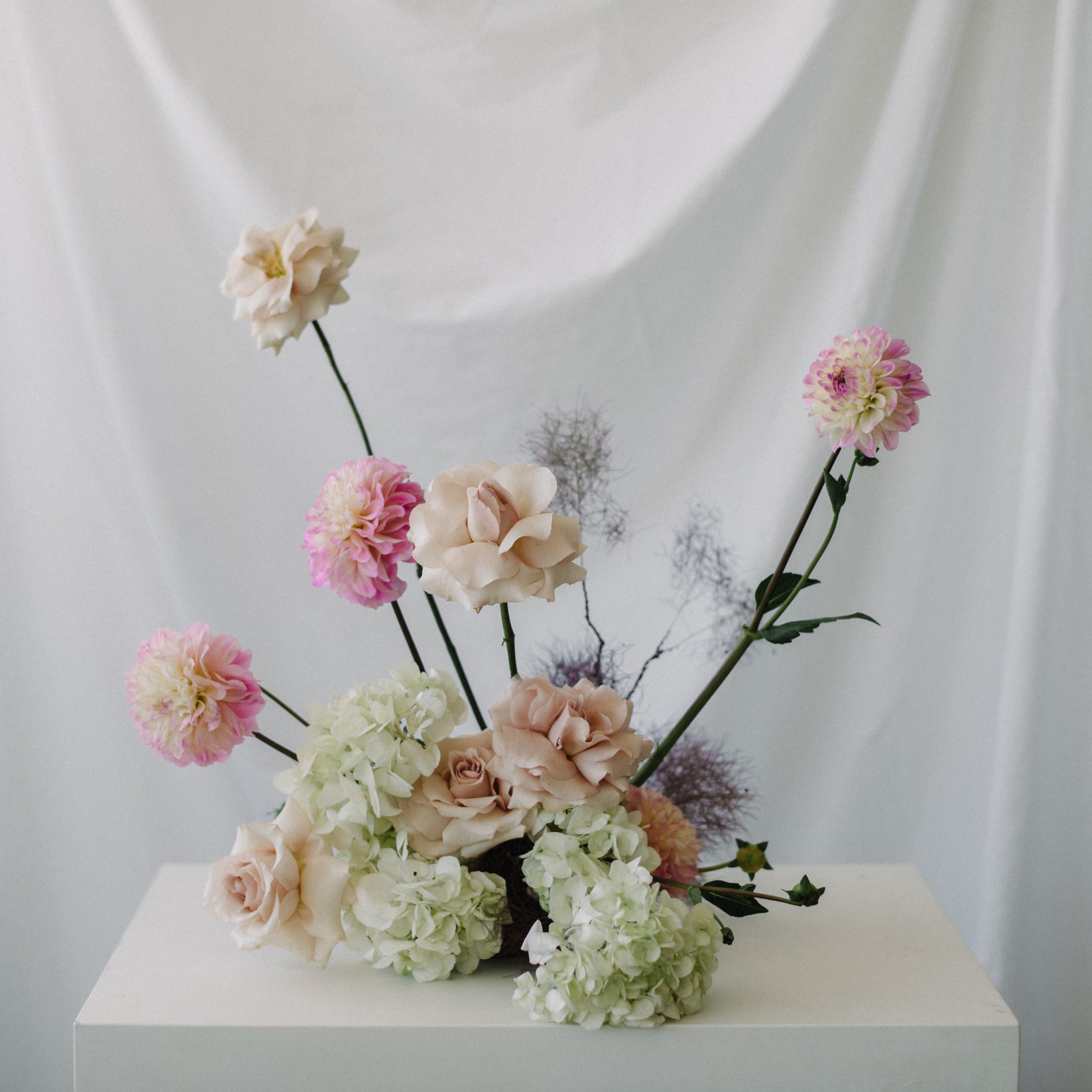 wiluna-fresh-flower-workshop-table-arrangements-1.jpg