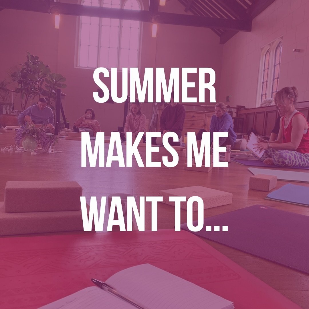 I attended a Spring Into Summer retreat day yesterday hosted by @twisted_yoga_uk - ironically in the pissing rain 😂🌧️ 

But the intention of the day, to look ahead to Summer, beautifully cut through the shite weather conditions and helped connect m