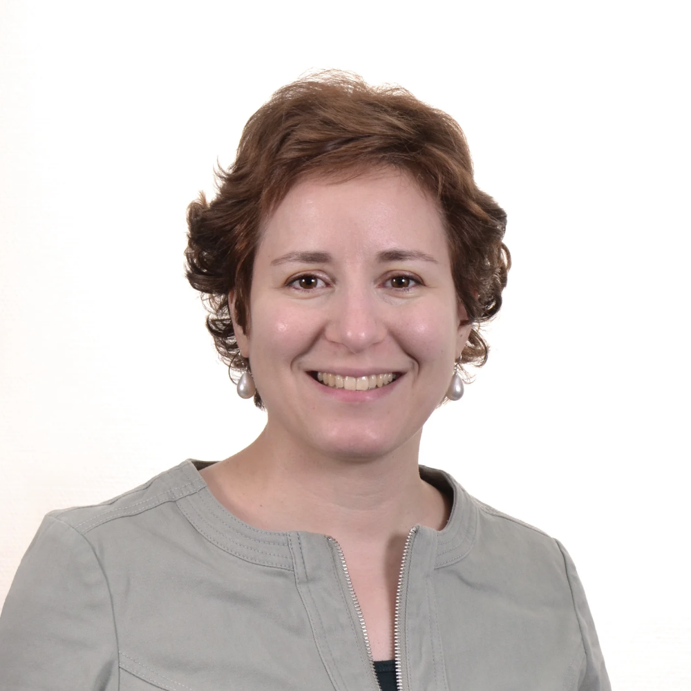 Review van Irina Rammos, kunstenaar in Den Haag over Nederlandse Squarespace specialist Made by Anouk 