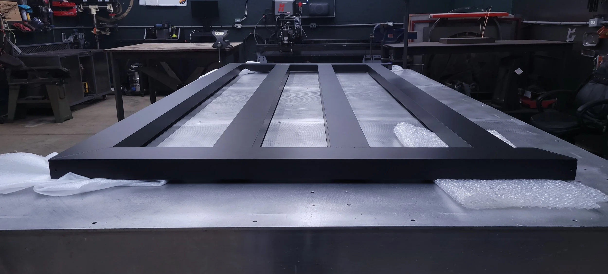 aluminum-black-gates-powdercoat.jpg