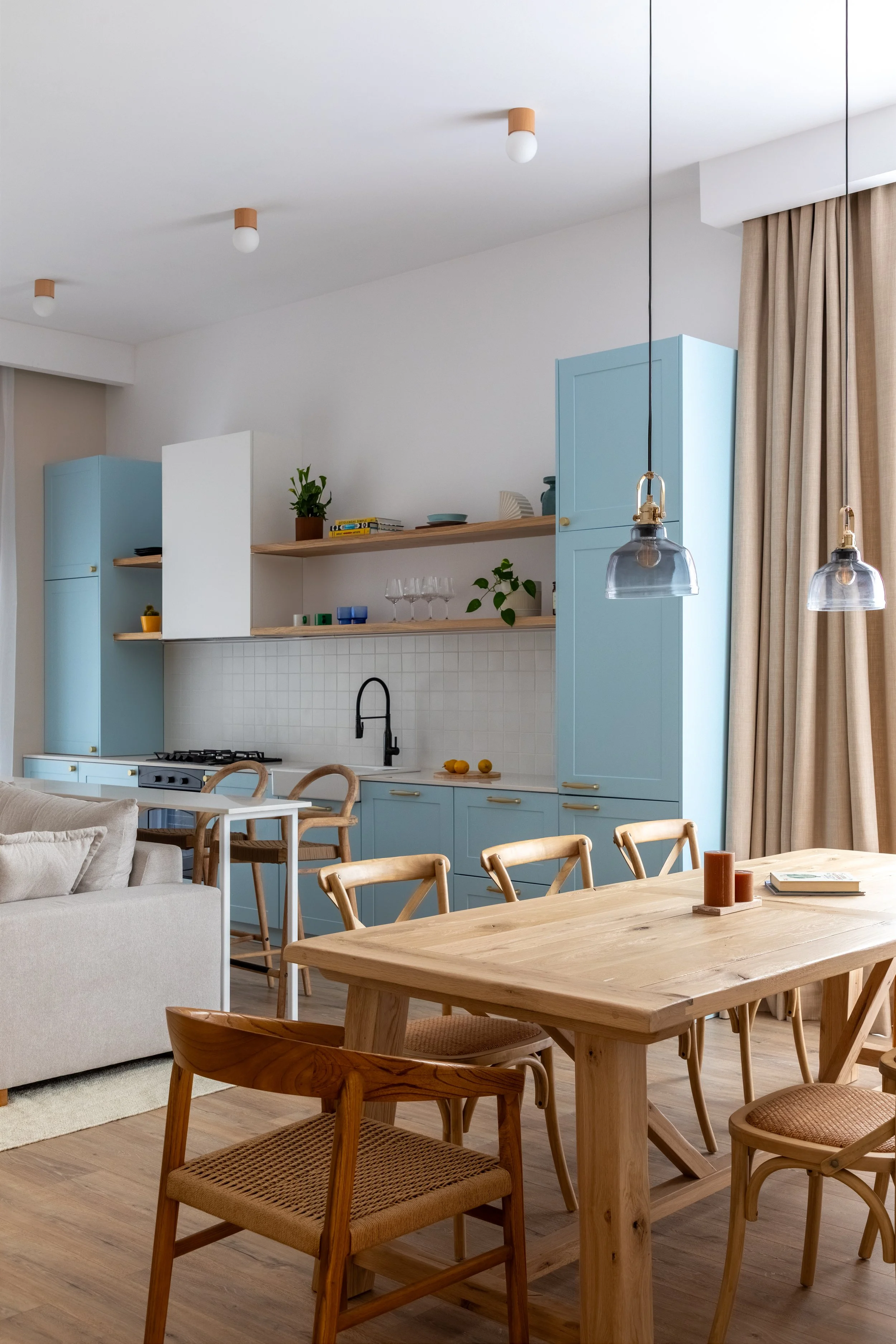 Holiday Edge  • 140 sqm • 2024