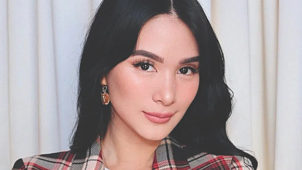These Are the Exact Lash Extensions Heart Evangelista Gets from NEW Loungeby Nicole Arcano of Preview.ph | Dec 23, 2019