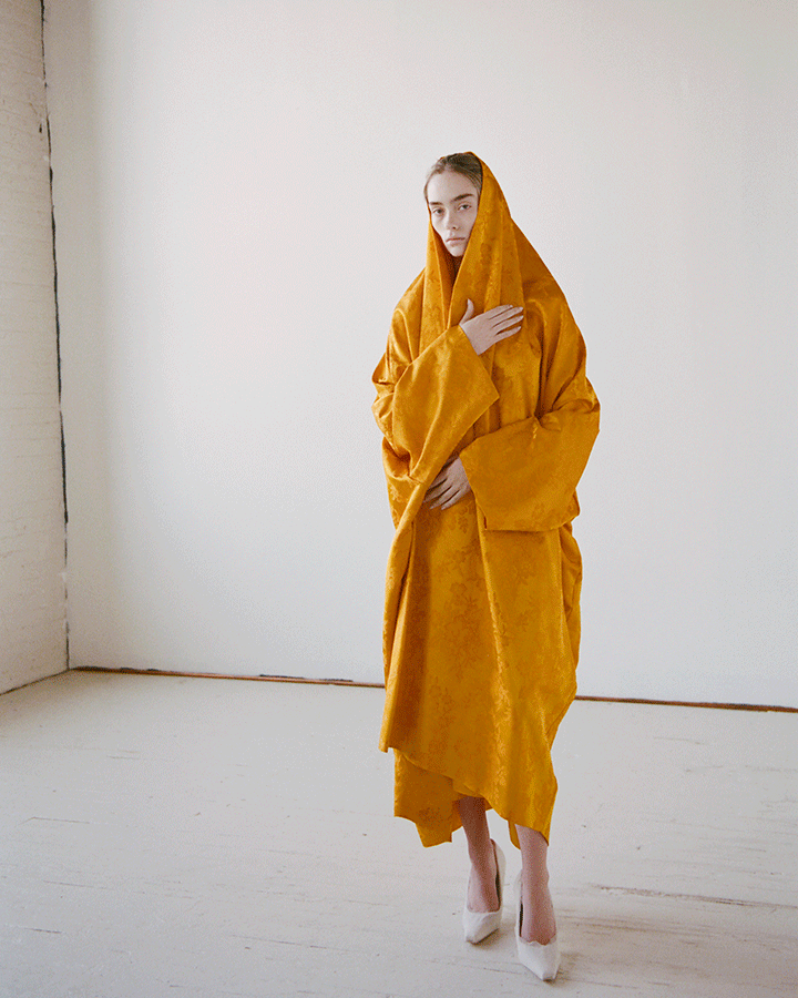 90121_DJA_ColleenAllenLookbook_019_01-copy.gif