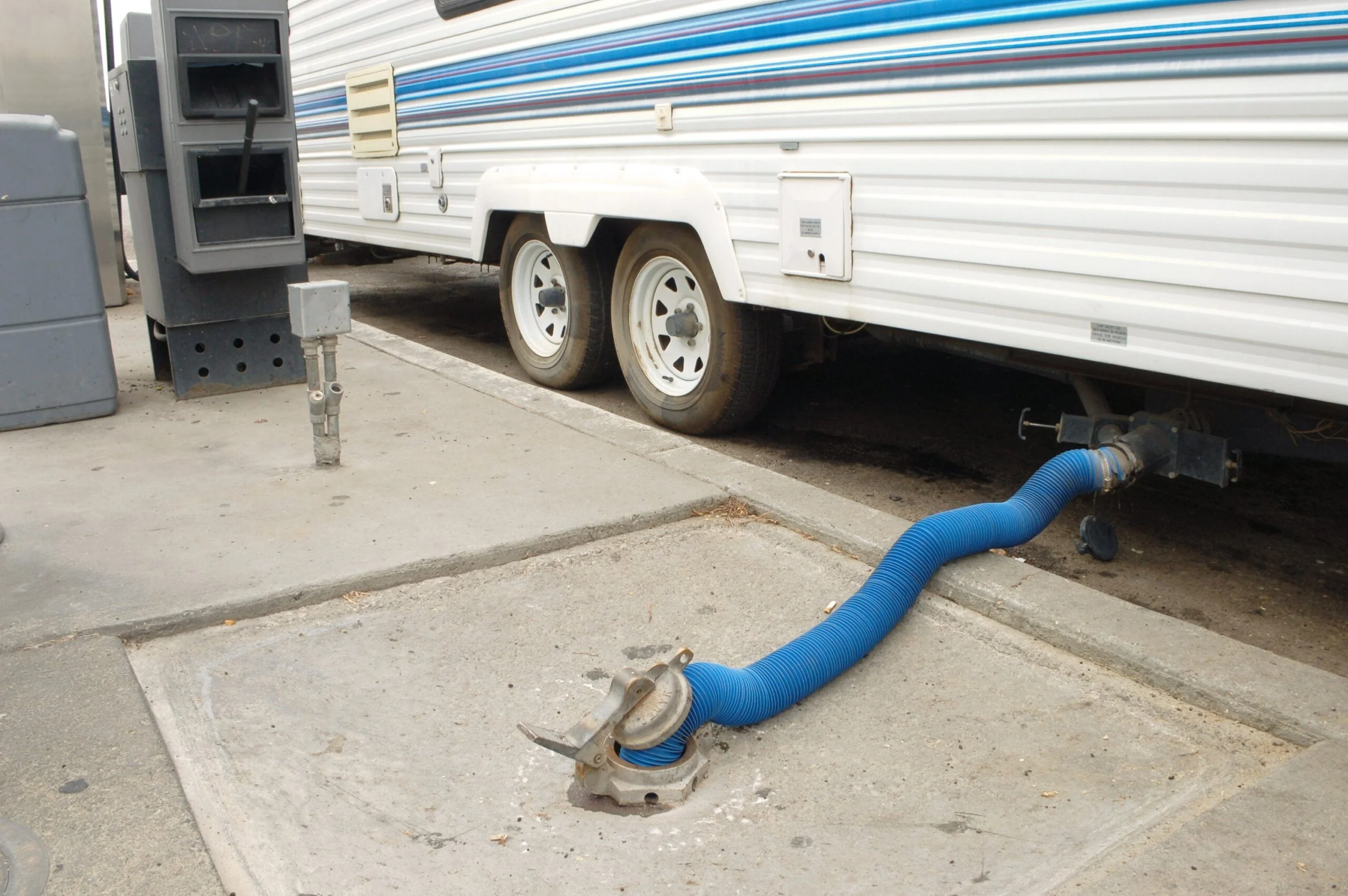 Why Your RV Dump Valve Gets Stuck and What to Do About It