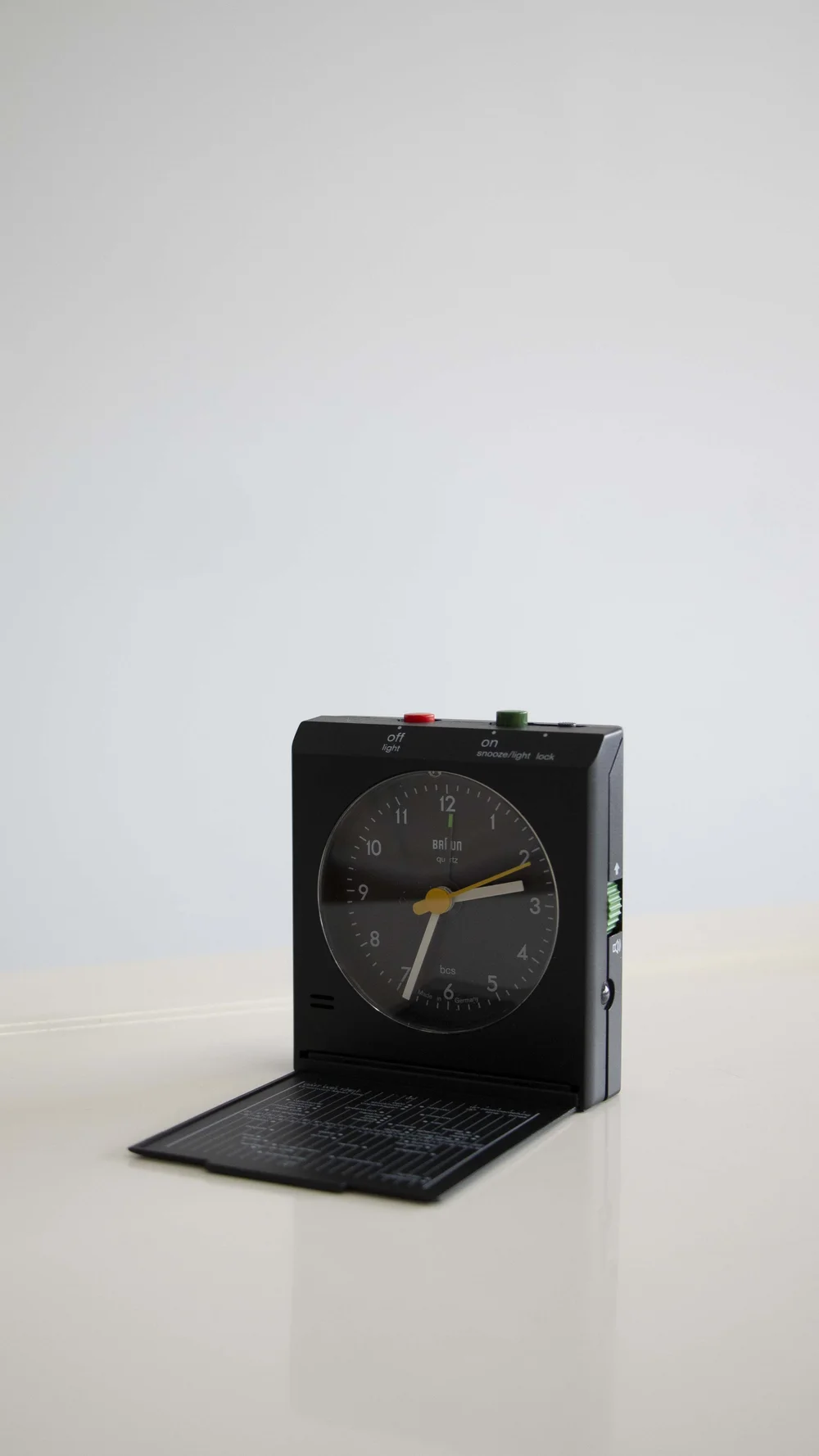 BRAUN ブラウン 卓上時計 Type 3863 AB 314 vm ドイツ製 BRAUN AB 314 sl 目覚まし時計 トラベルウォッチ ブラウン