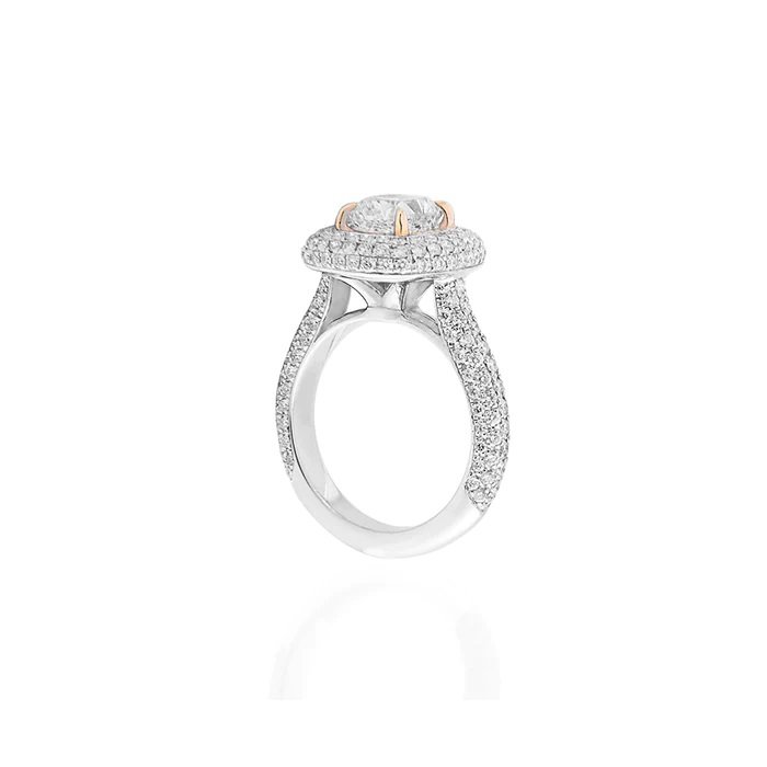 The Plush™ Signature Diamond Ring:
3D printed in wax polymer for wax casting