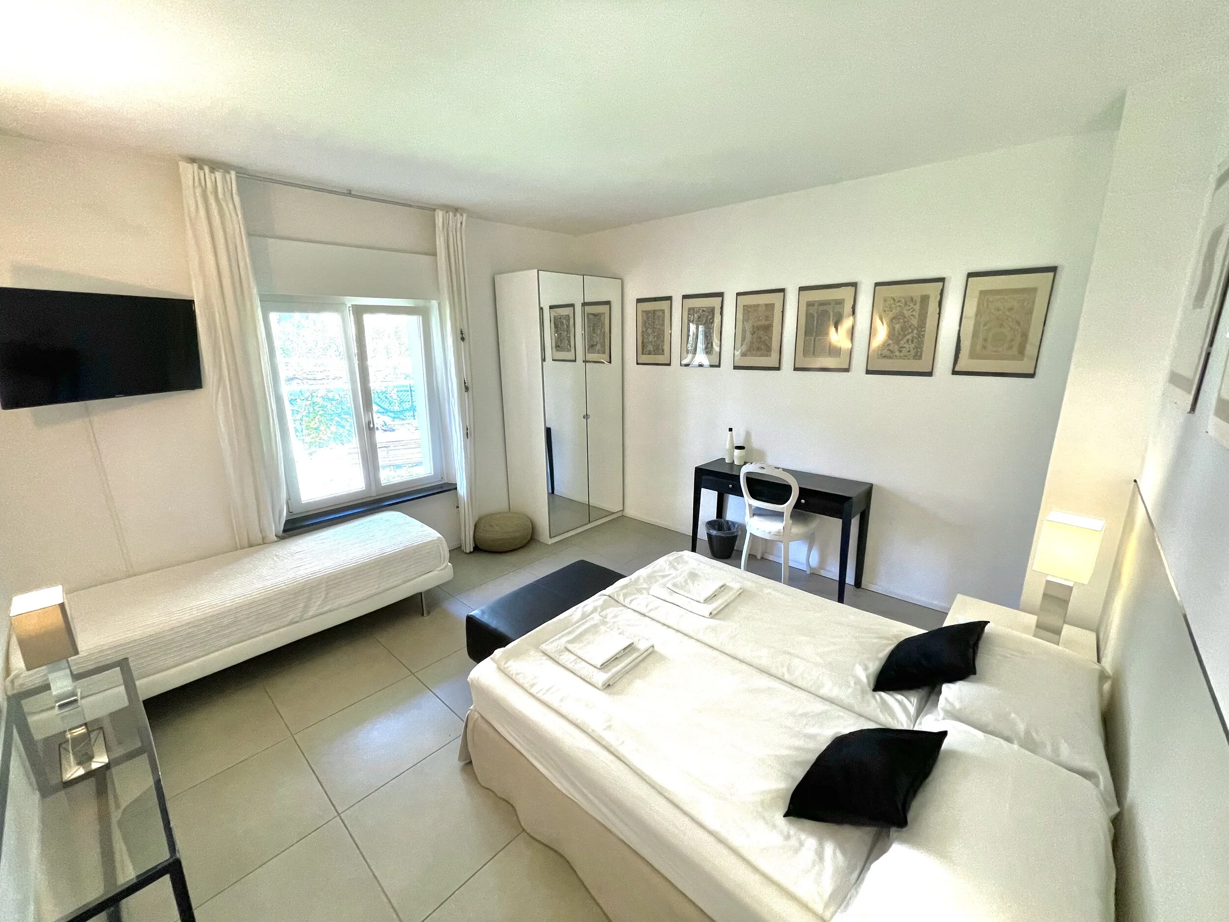 Room 1