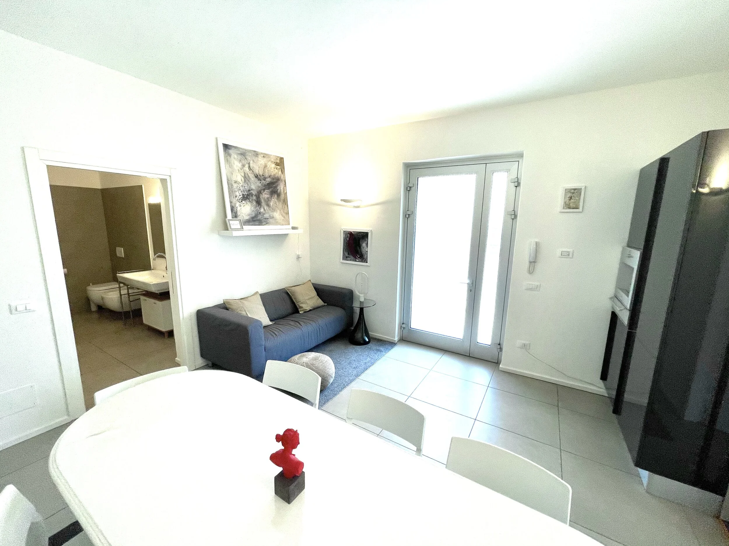 Breakfast room - entrance