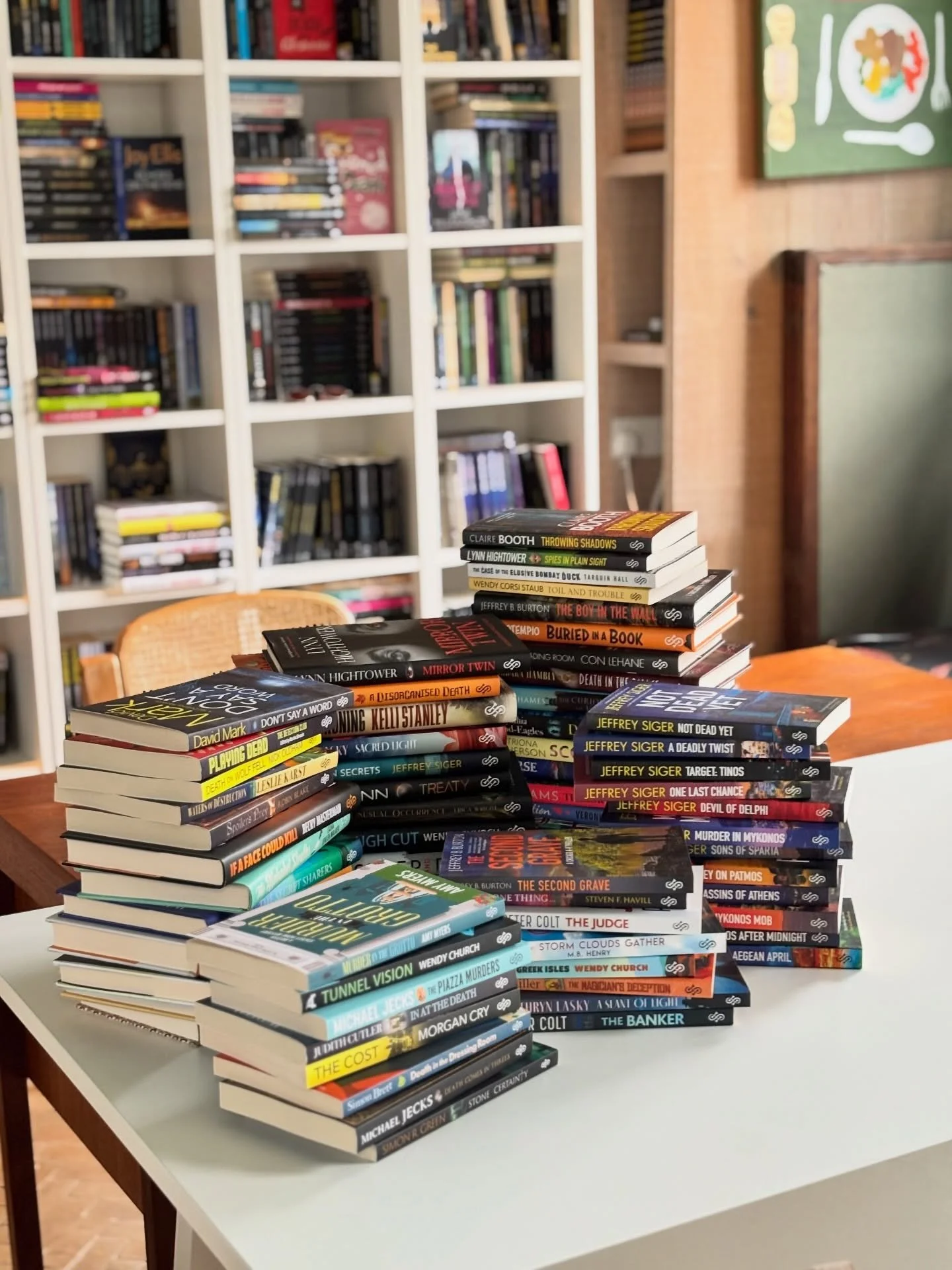 Look at this #bookstack! 📚 Can you guess how many books there are? @severnhouseimprint