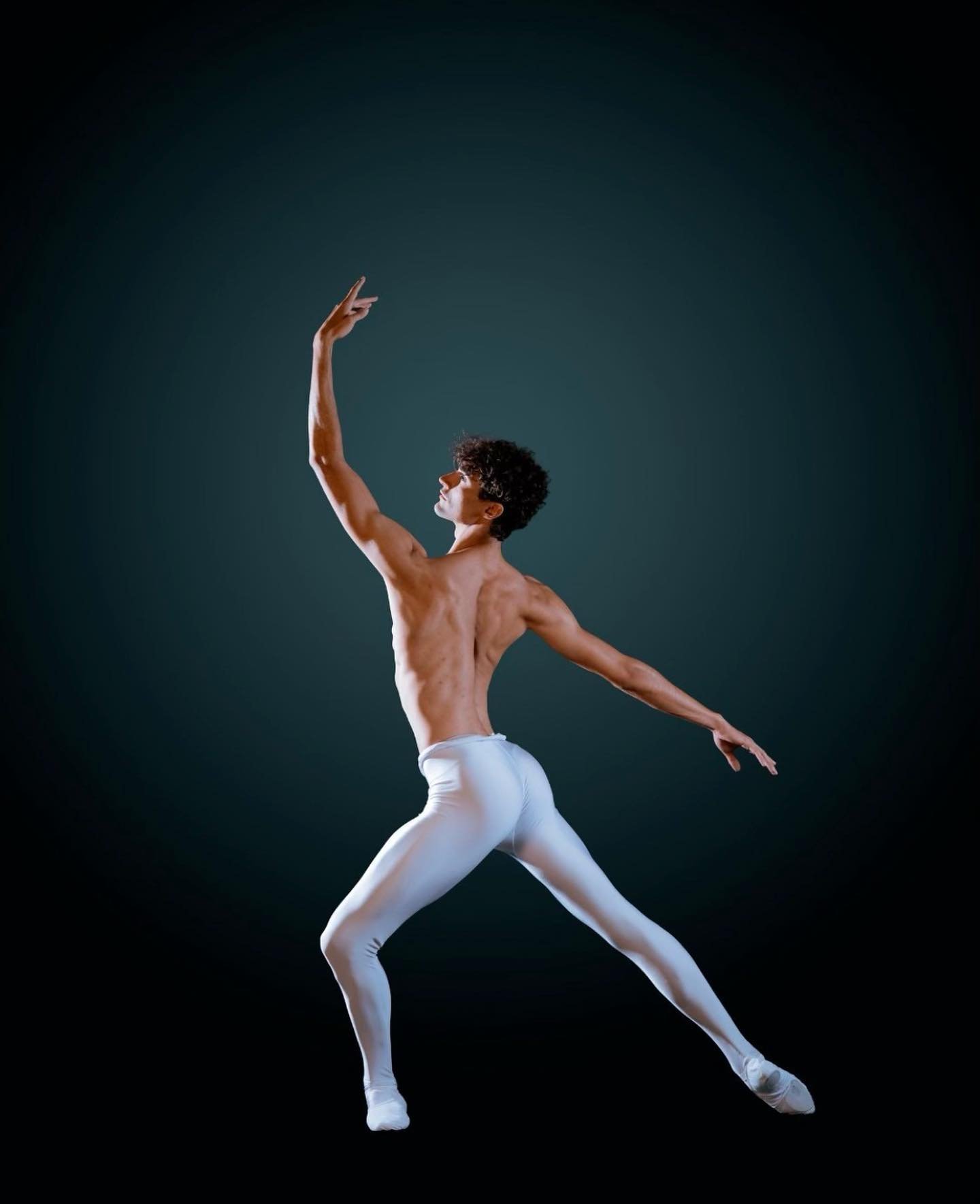 Absolute Dance Company is THRILLED to welcome @lorenzopontiggia to our faculty for the 2024.2025 Dance Year!!! Lorenzo is a dancer with the Cleveland Ballet. He&rsquo;s prepared to continue pushing our intermediate and advanced ballet dancers toward 