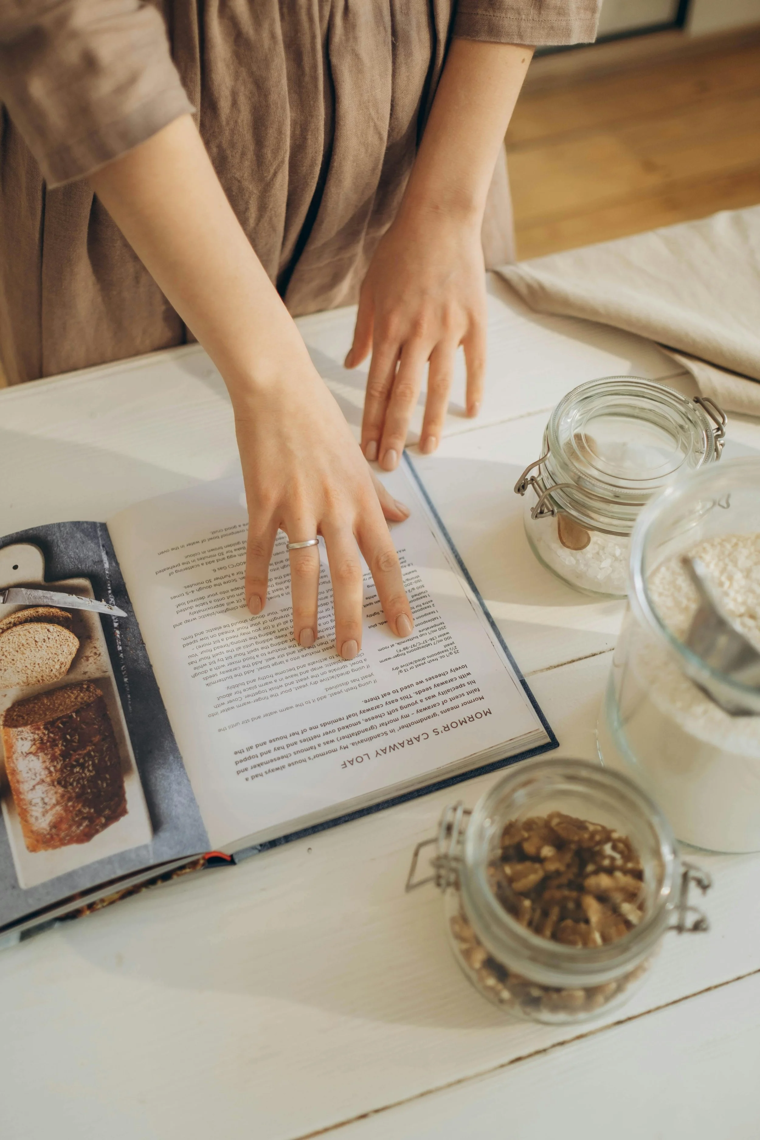 I am so grateful for my time with Maria. She has vast knowledge that she expertly shares without overwhelming you and was extremely helpful with suggestions when I had questions.  Maria listened and t
