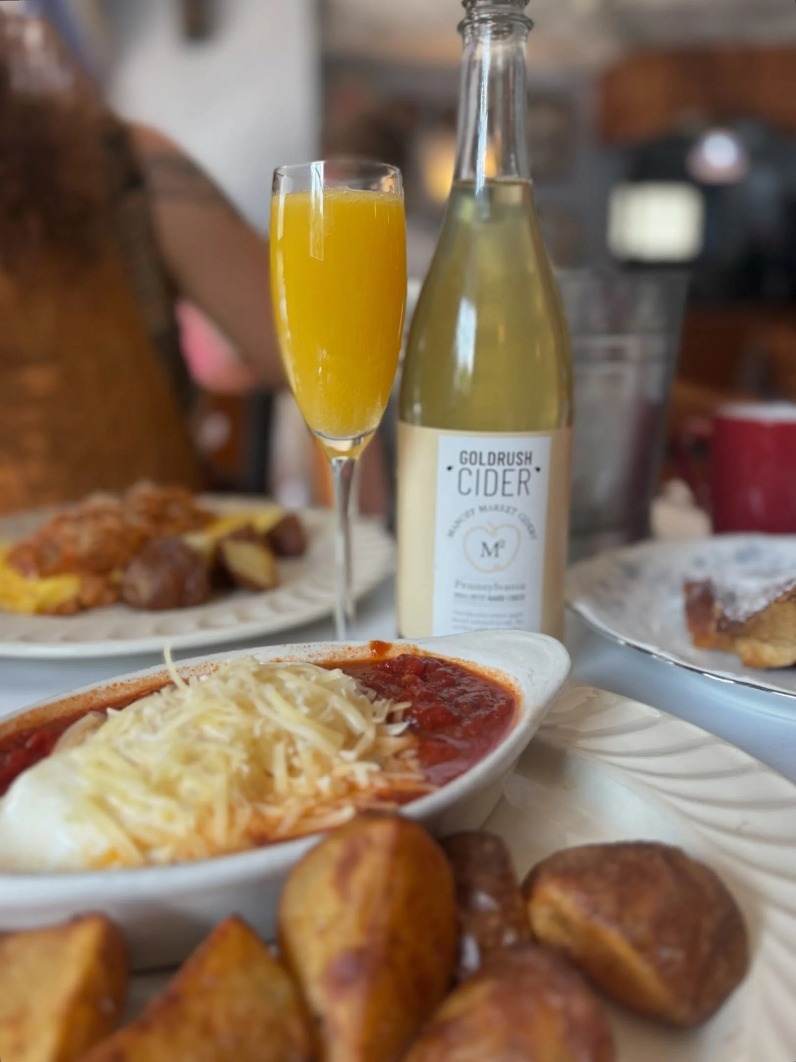 Tomorrow 12 AM to 2 PM we&rsquo;re back at Domani Star for more Italian brunch and cider mimosas! 🍝🥂

The perfect way to spend a Sunday. Stop by!

#doylestown #brunch #mimosa #buckscounty