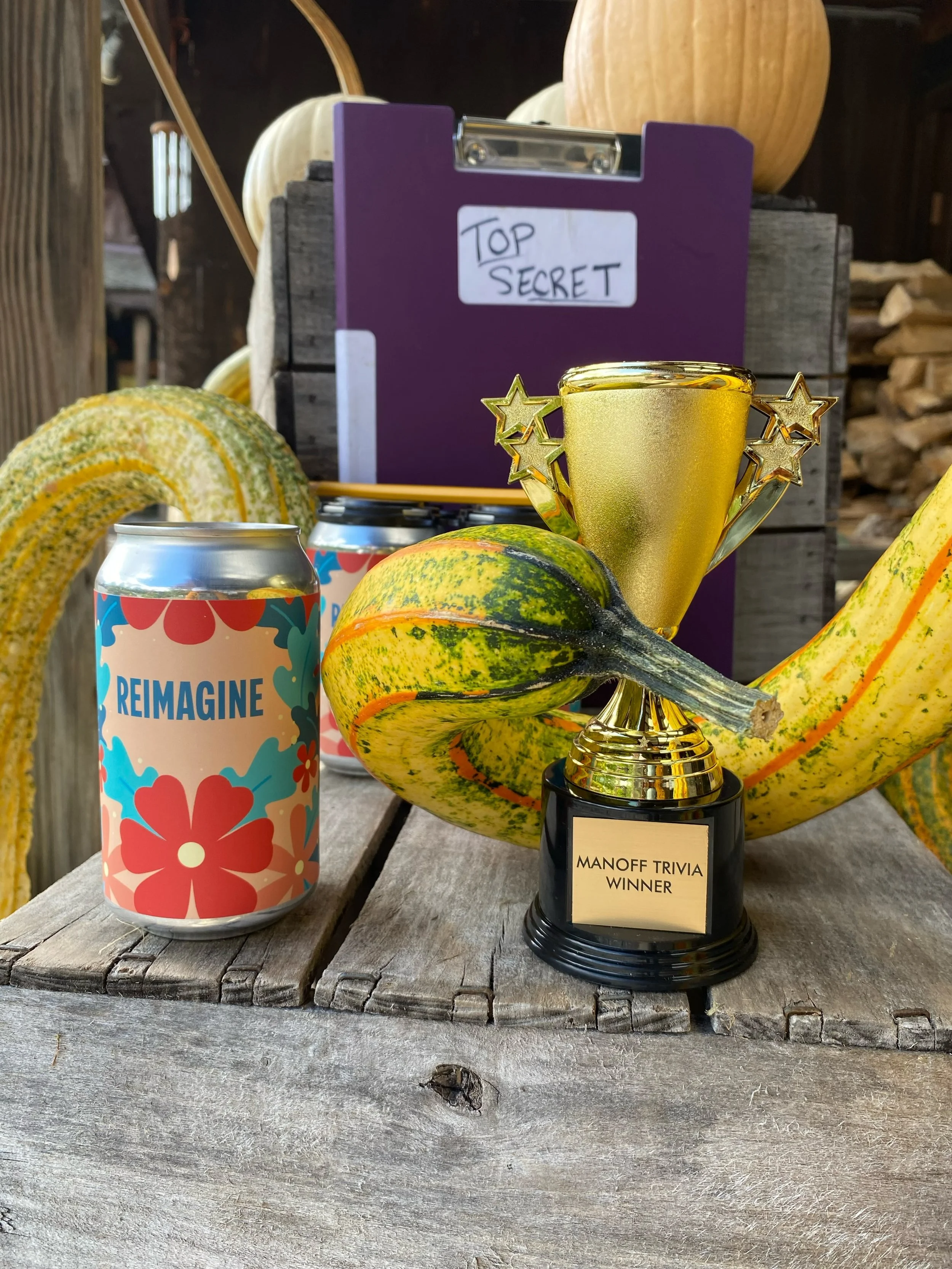 Will we see you at our next trivia night on Thursday 10/22 at 6:30pm?  We hope so.  RSVP on our event page: manoffmarketgardens.com/events (link in bio). #trivianight #siplocal #meetatmanoffs @visitbuckspa