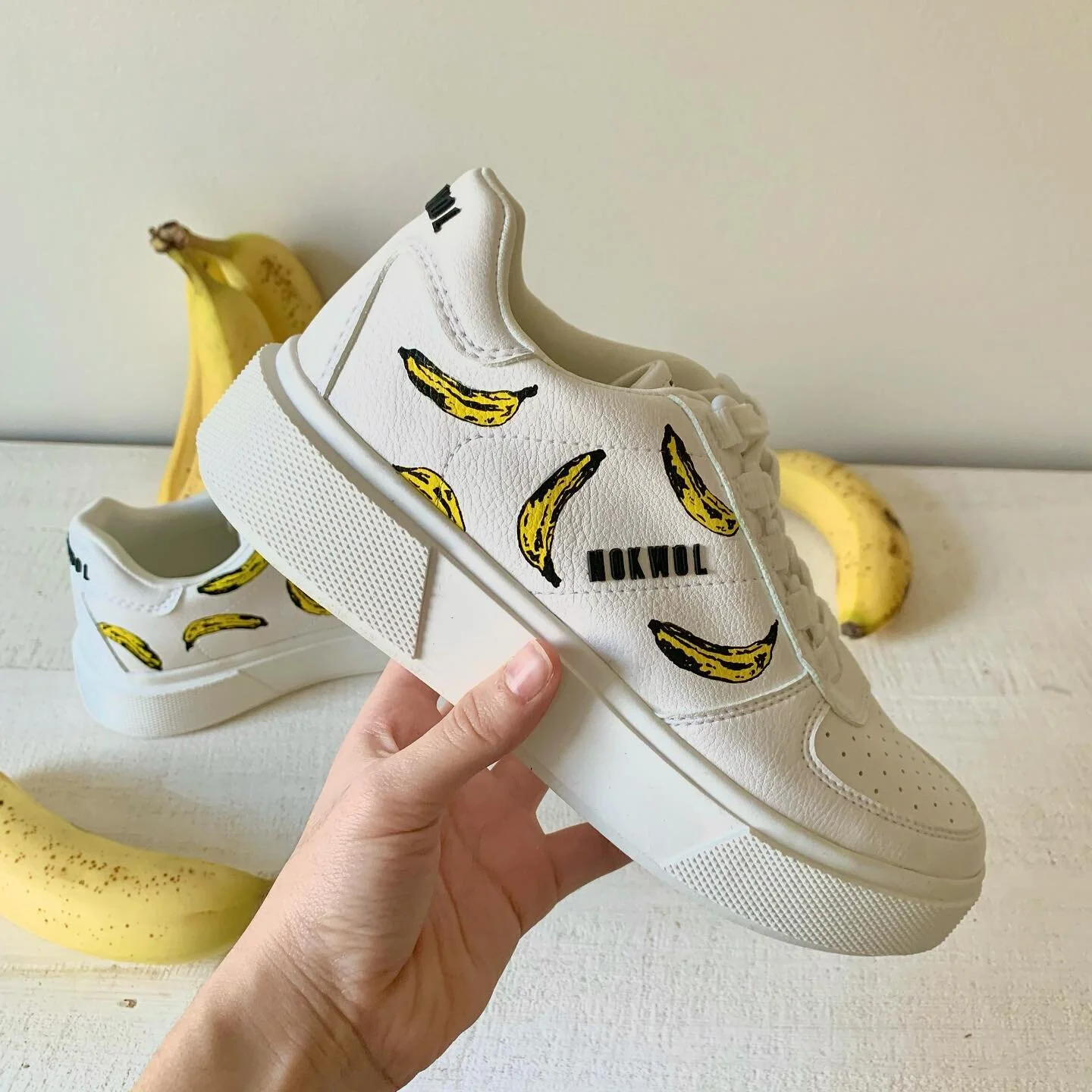 Still one of my favorite shoe designs that I&rsquo;ve done to date! 🍌

I haven&rsquo;t painted a pair of shoes in sooo long&mdash;do you want to see another custom pair soon??

#custom #custommade #customshoes #customsneakers #andywarhol #banana #ba