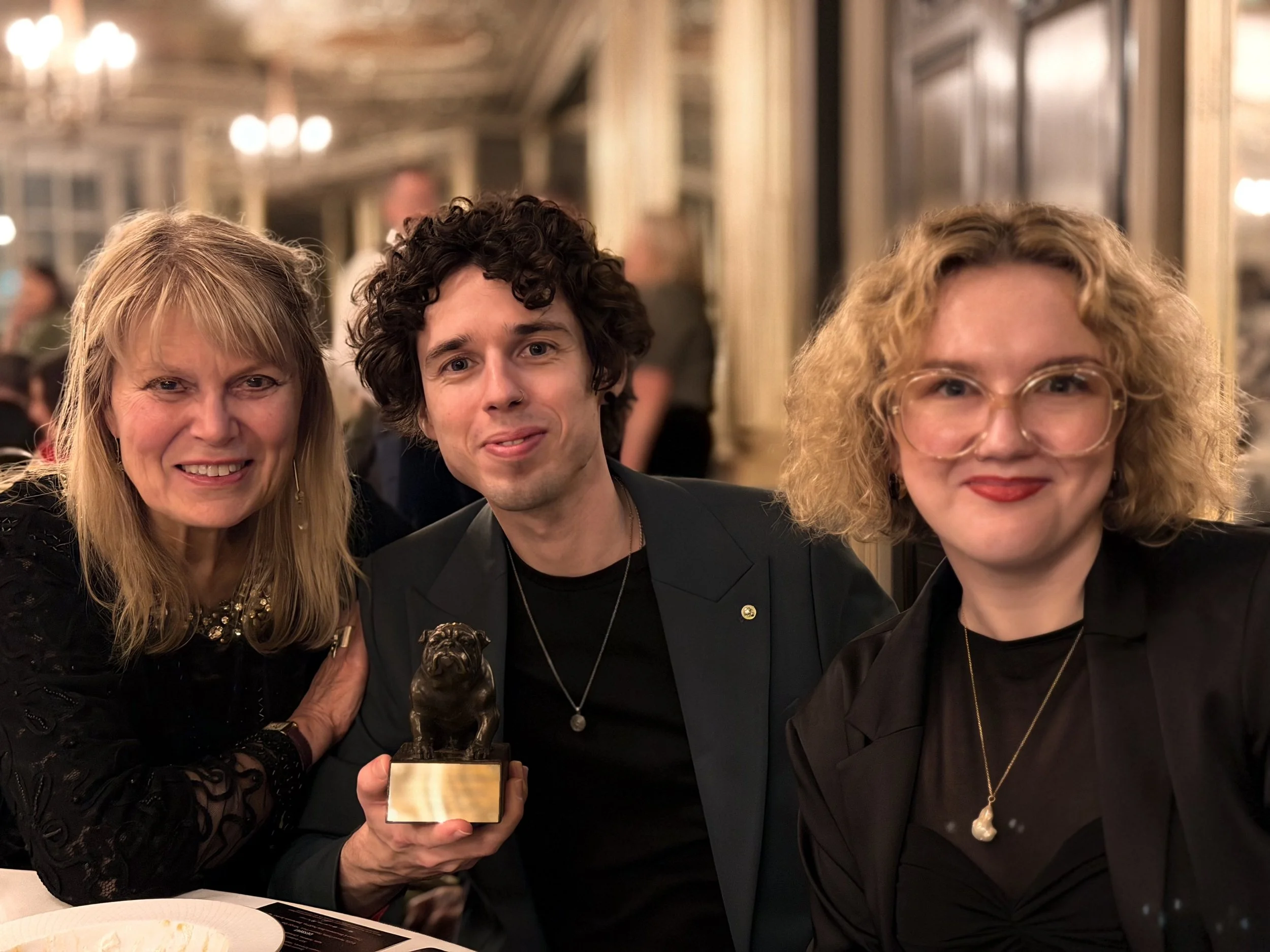 ‘SLOW HORSES’ WINS BEST EDITING AWARD