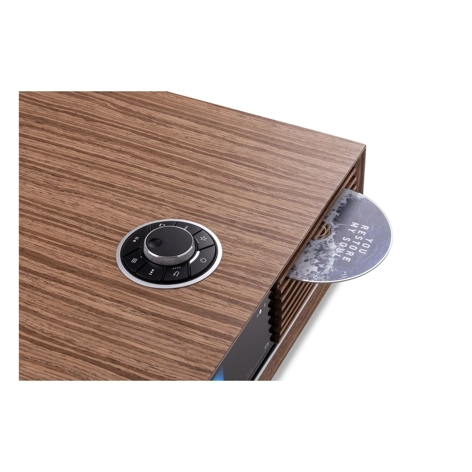 2026-04-10_R710-Walnut_detail_CD.jpg