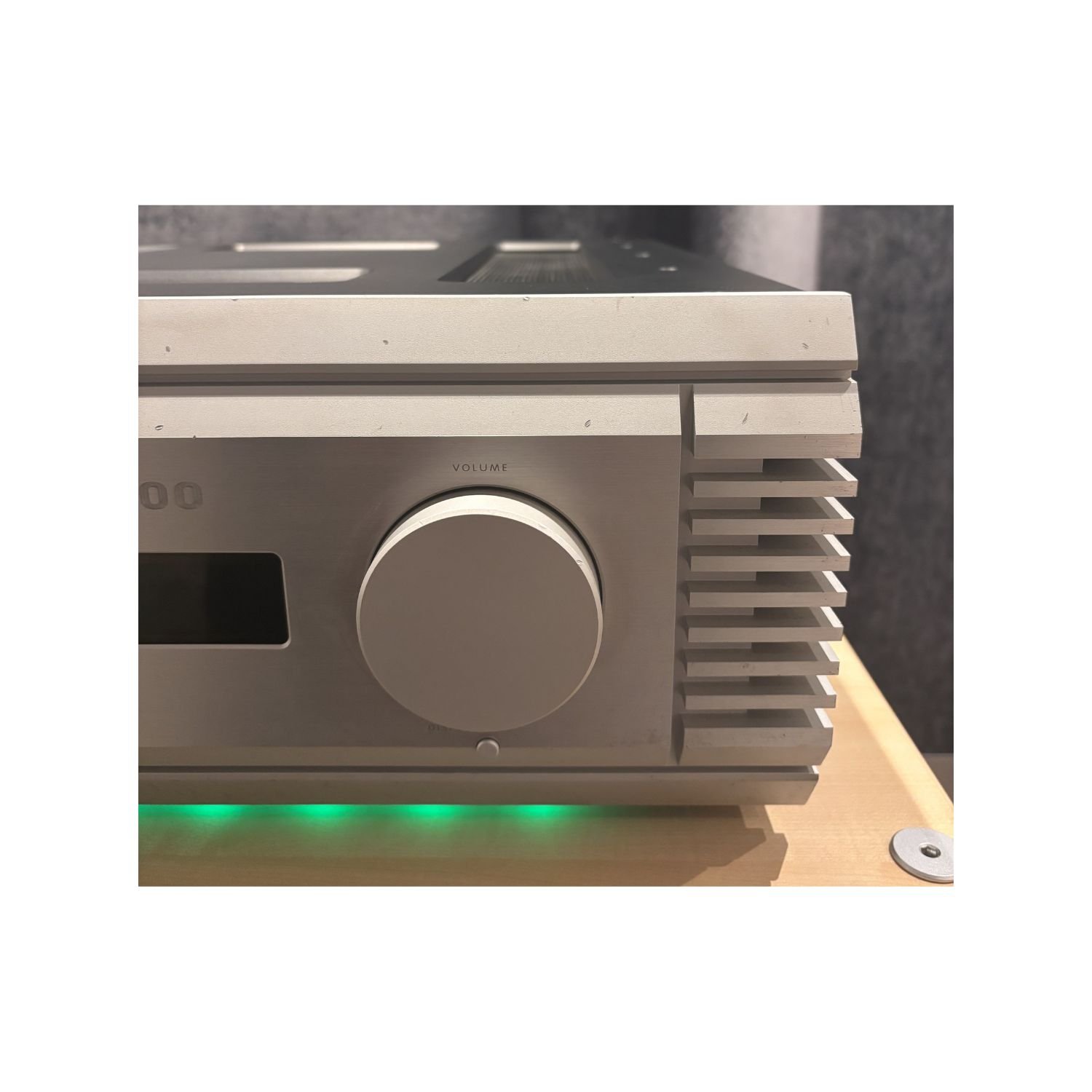 Nu Vista 800 Front 5.jpg