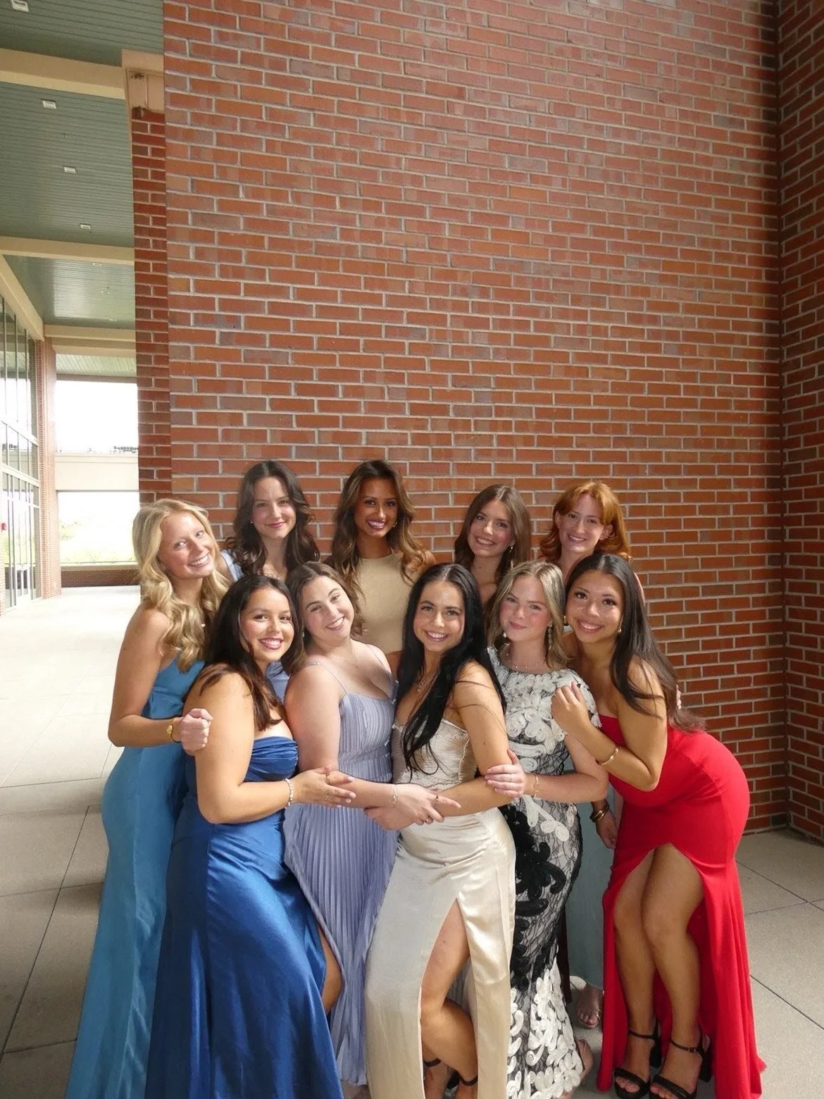 Pursuit of Excellence Awards 2026 🌟 

Last Wednesday, our Panhellenic chapters had the opportunity come together and celebrate a year of accomplishments at the Fraternity and Sorority Life Pursuit of Excellence awards. This was a time to recognize t