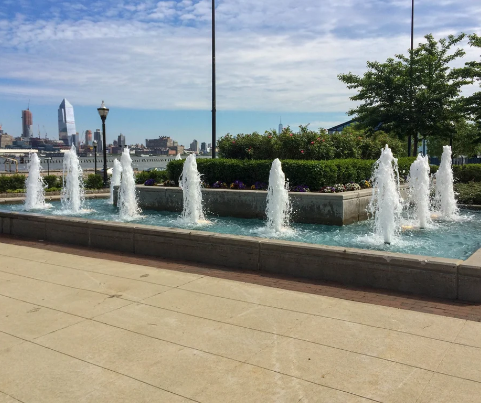Why Customized Aquatic Art &amp; Water Features Are Booming
