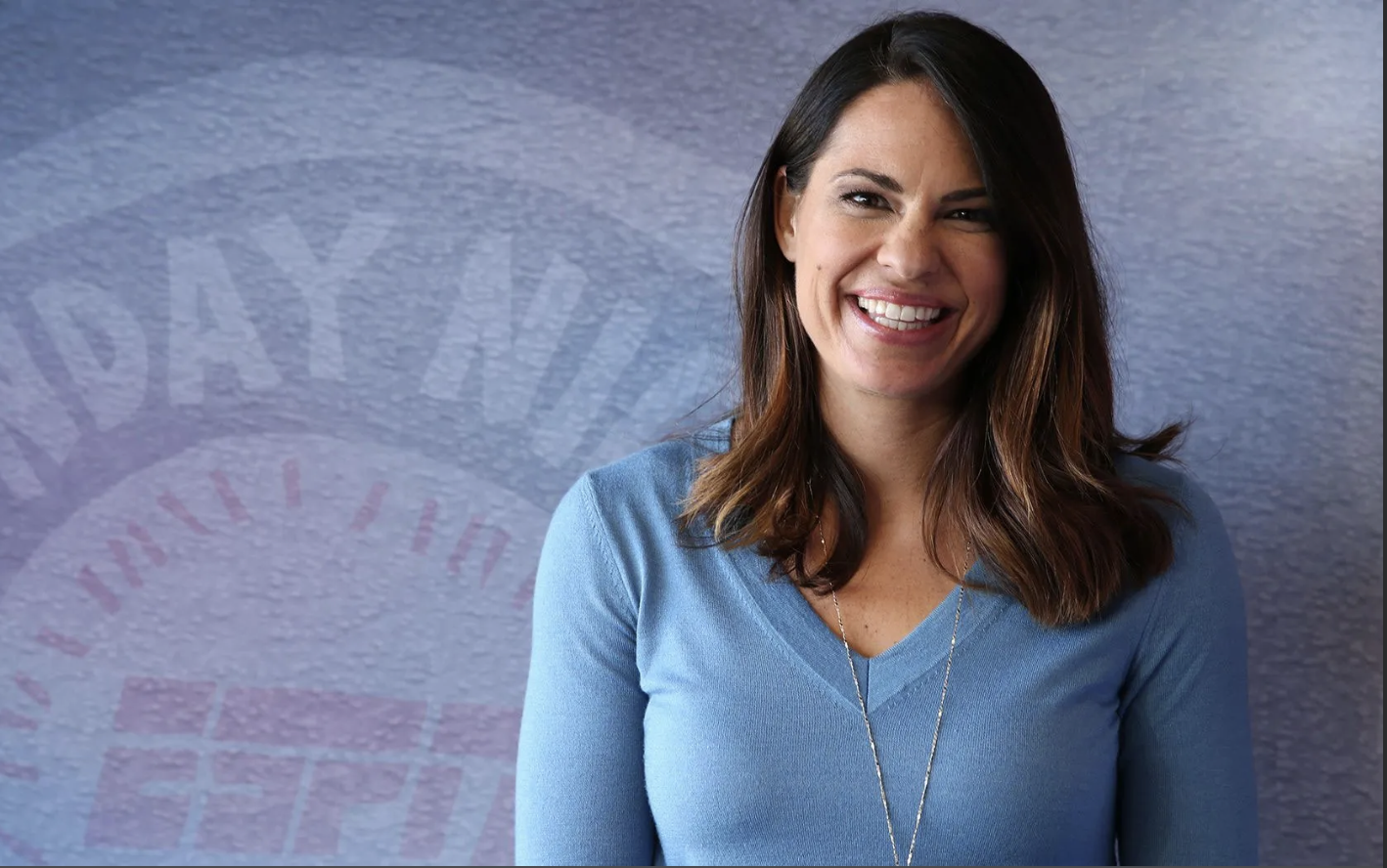 Interview with Jessica Mendoza, ESPN's first female baseball analyst (marieclaire.com)