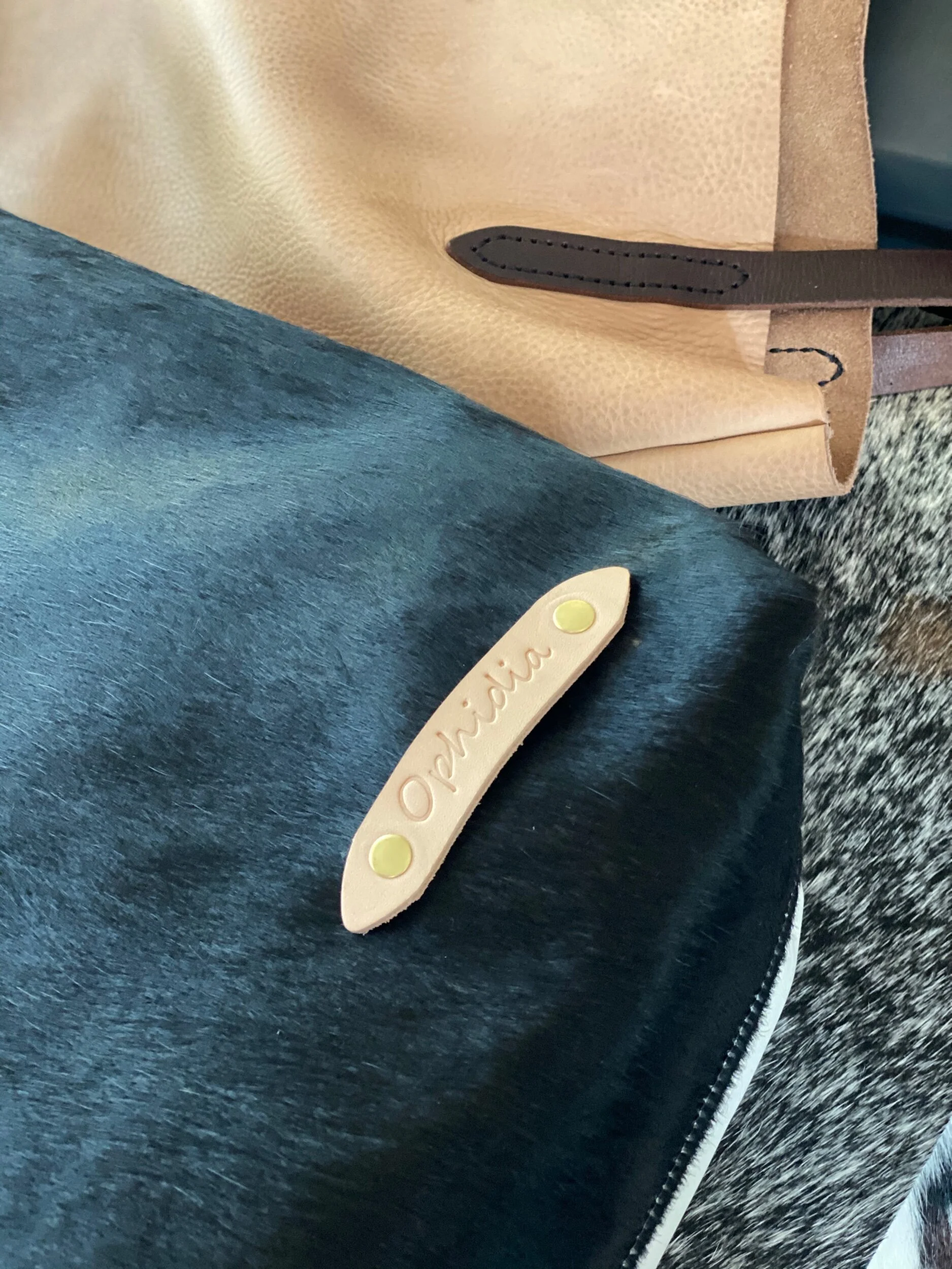 A9760236-658D-46D1-9949-762724178F57